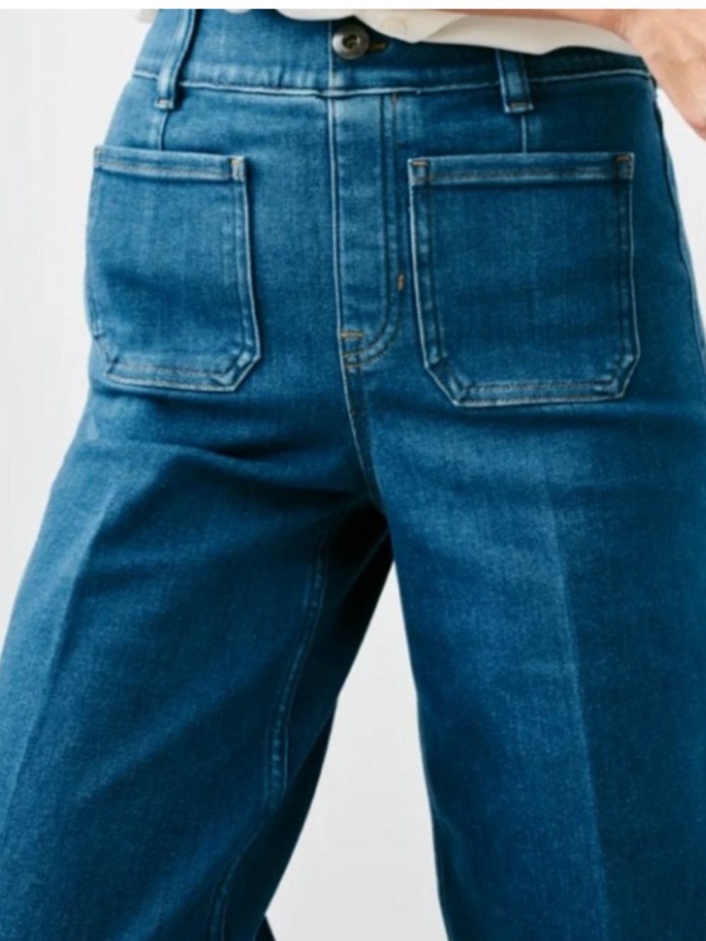 SPANXSHAPE® EVERYWEAR CROPPED WASHED BLUE WIDE LEG JEANS size large - Picture 2 of 10